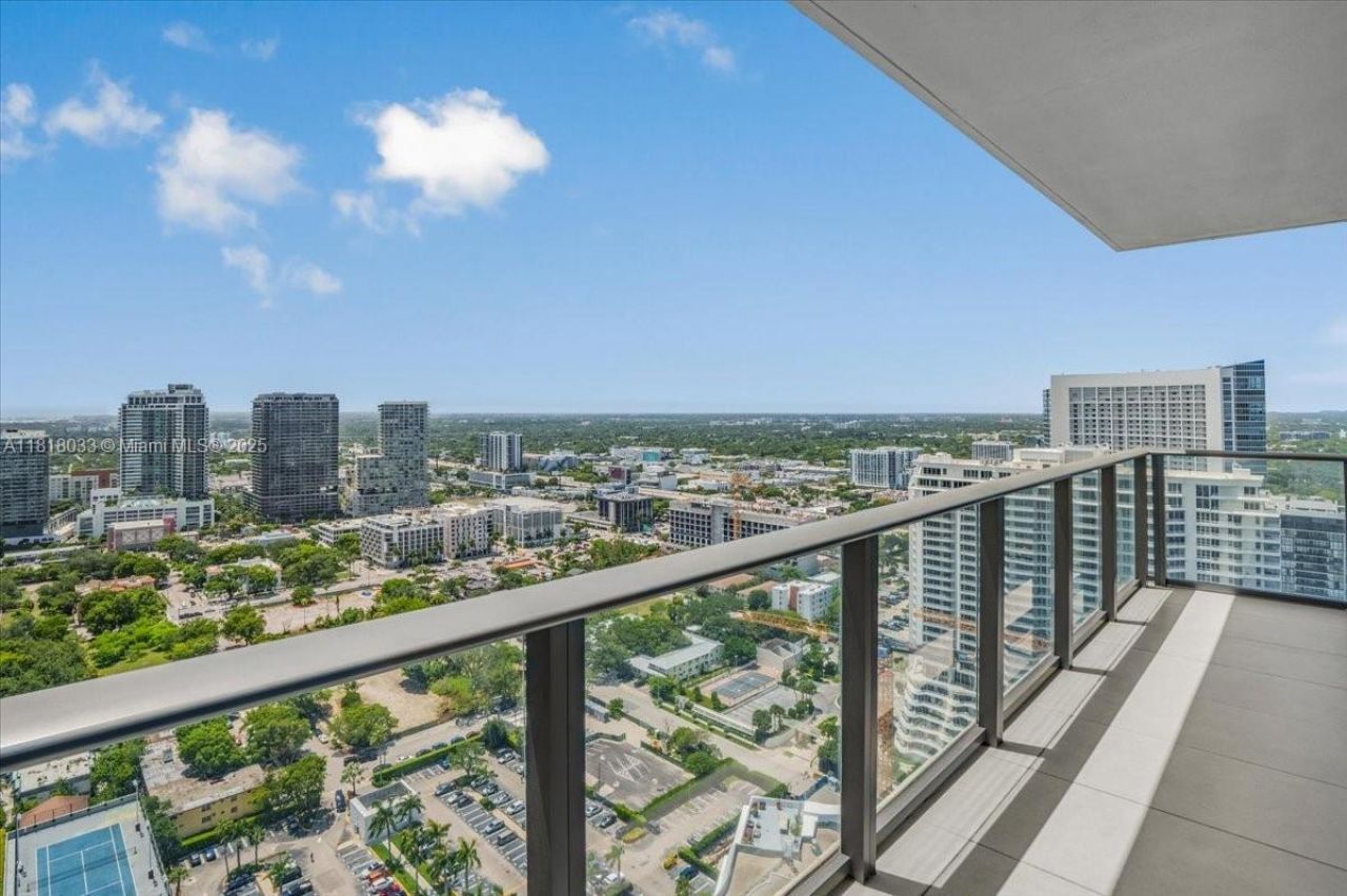 3131 NE 7th Ave, Unit 3306, Miami, FL 33137 Photo