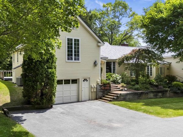 68 Owls Nest Circle, Unit B-7, Manchester, VT 05254