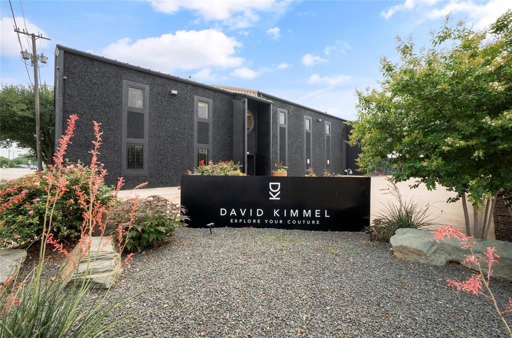 3500 Easy Street, Dallas, TX 75247 Main Photo