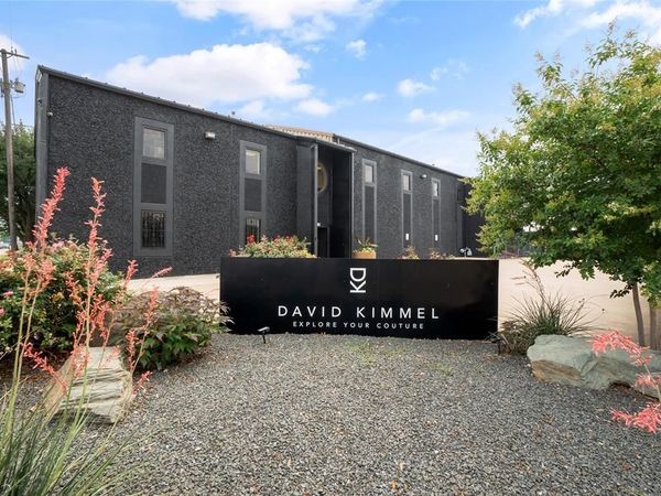 3500 Easy Street, Dallas, TX 75247