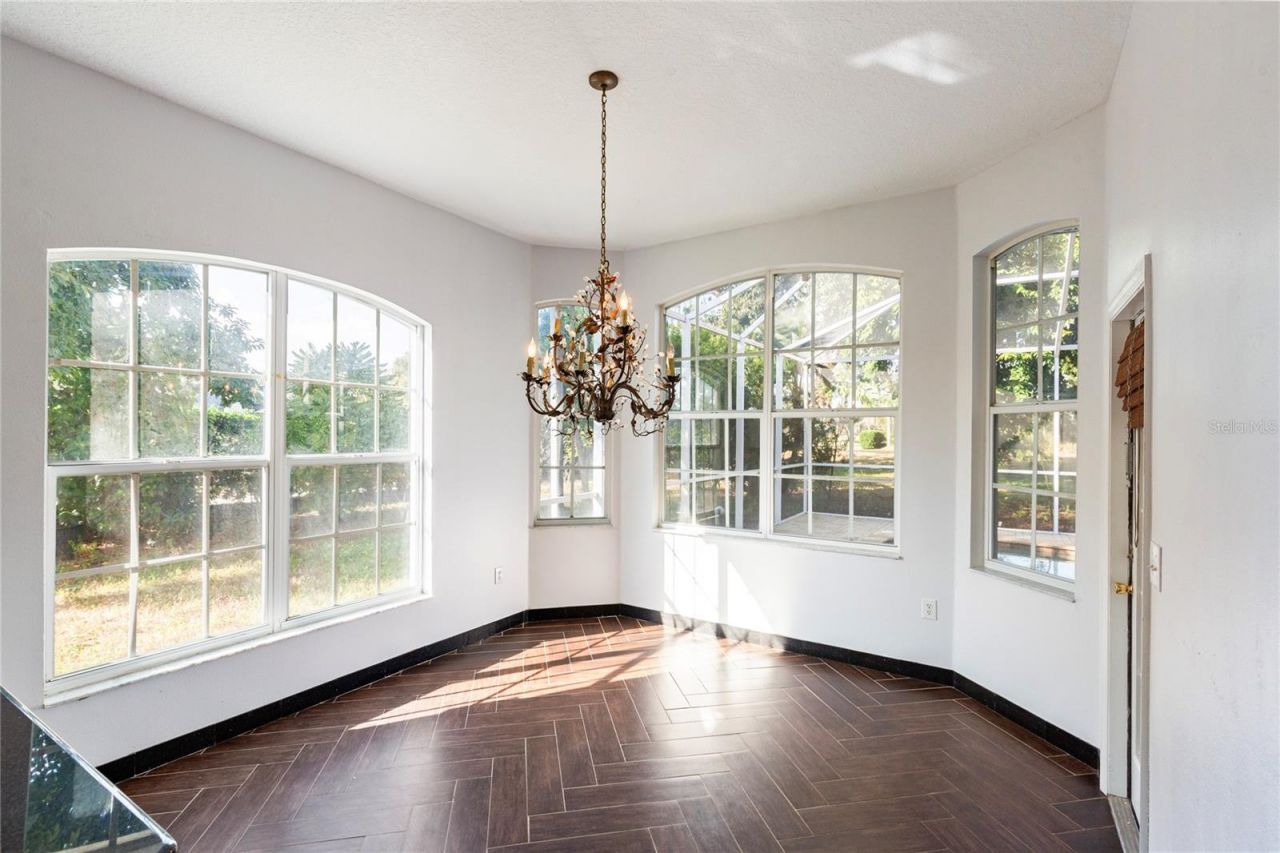 3062 Sutton Woods Drive, Plant City, FL 33566 Photo