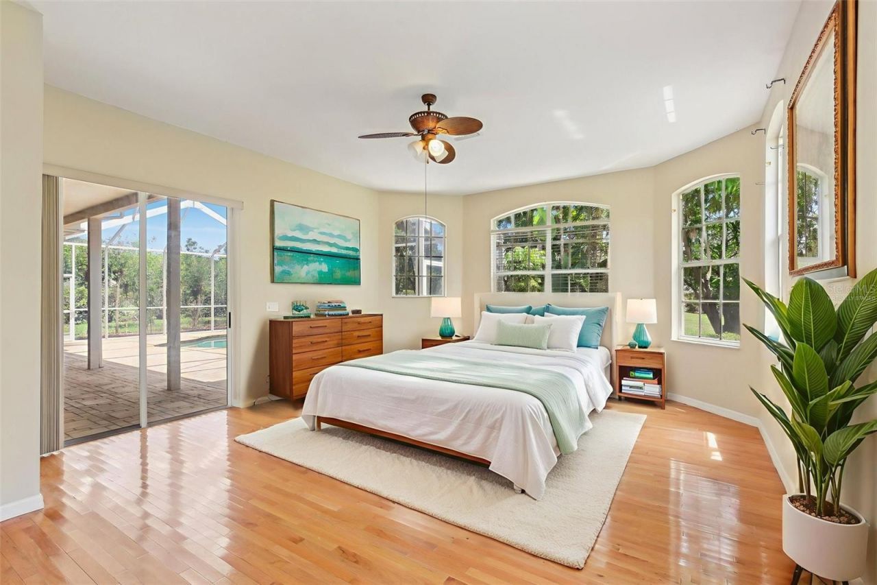 3062 Sutton Woods Drive, Plant City, FL 33566 Photo