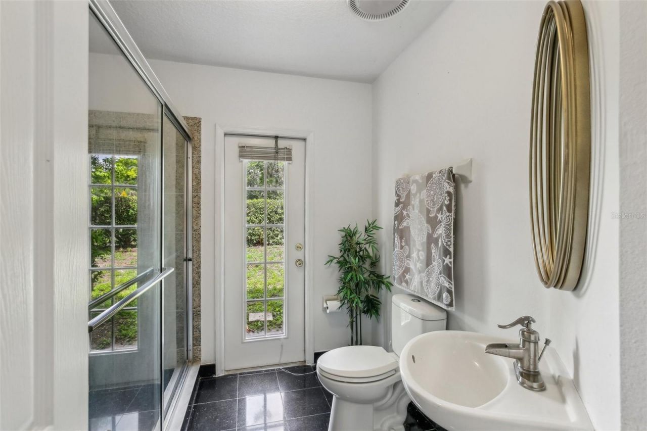 3062 Sutton Woods Drive, Plant City, FL 33566 Photo