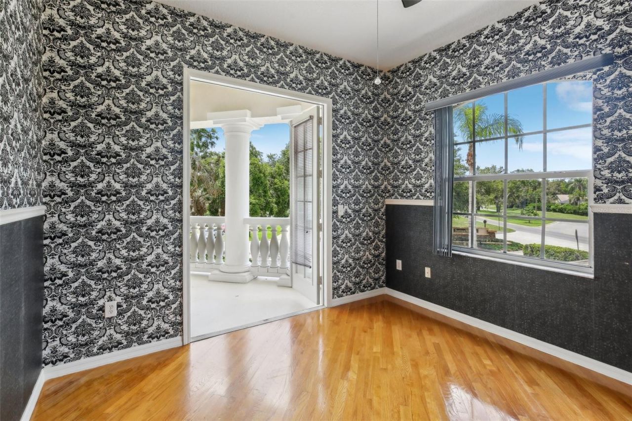 3062 Sutton Woods Drive, Plant City, FL 33566 Photo