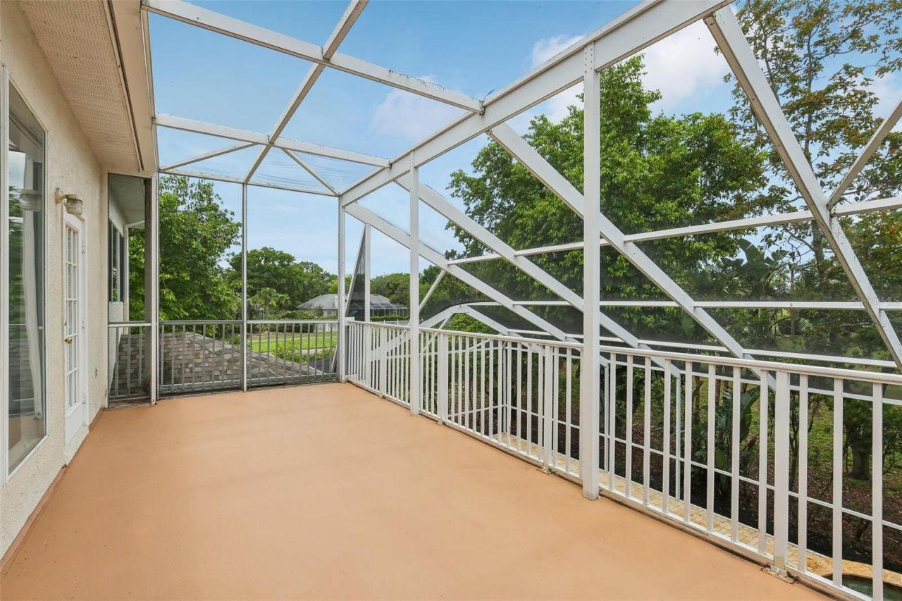 3062 Sutton Woods Drive, Plant City, FL 33566 Photo