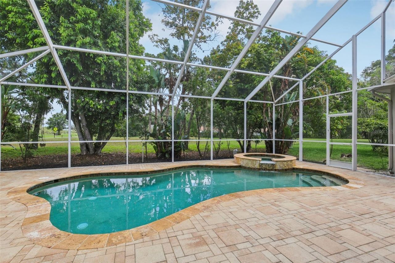 3062 Sutton Woods Drive, Plant City, FL 33566 Photo