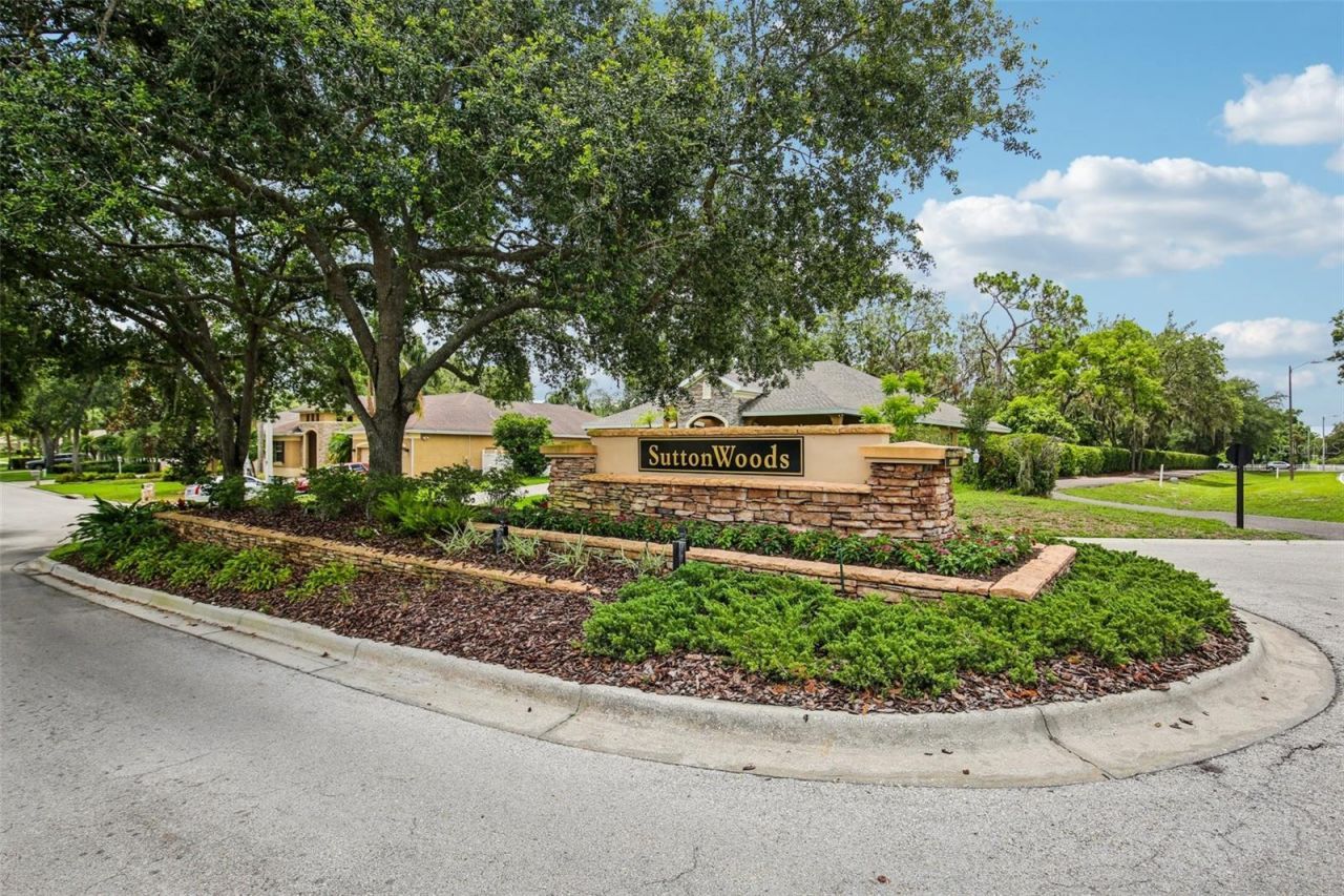 3062 Sutton Woods Drive, Plant City, FL 33566 Photo