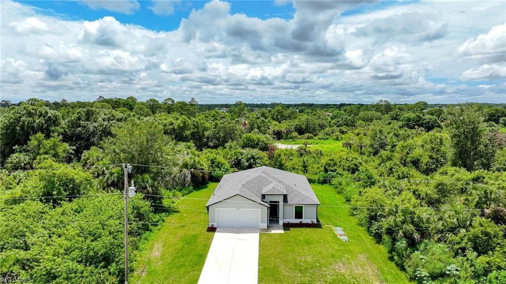 374 Pennfield St, Lehigh Acres, FL 33974 Photo