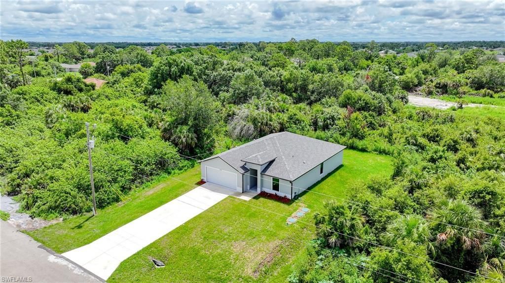 374 Pennfield St, Lehigh Acres, FL 33974 Photo