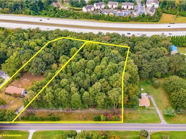 2414 Stanley Road, Greensboro, NC 27407