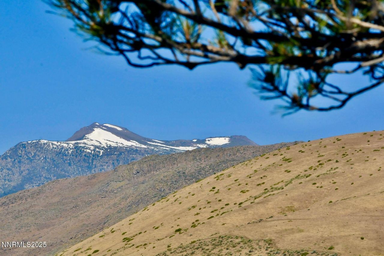 95 Hidden Lake Drive, Reno, NV 89521 Photo