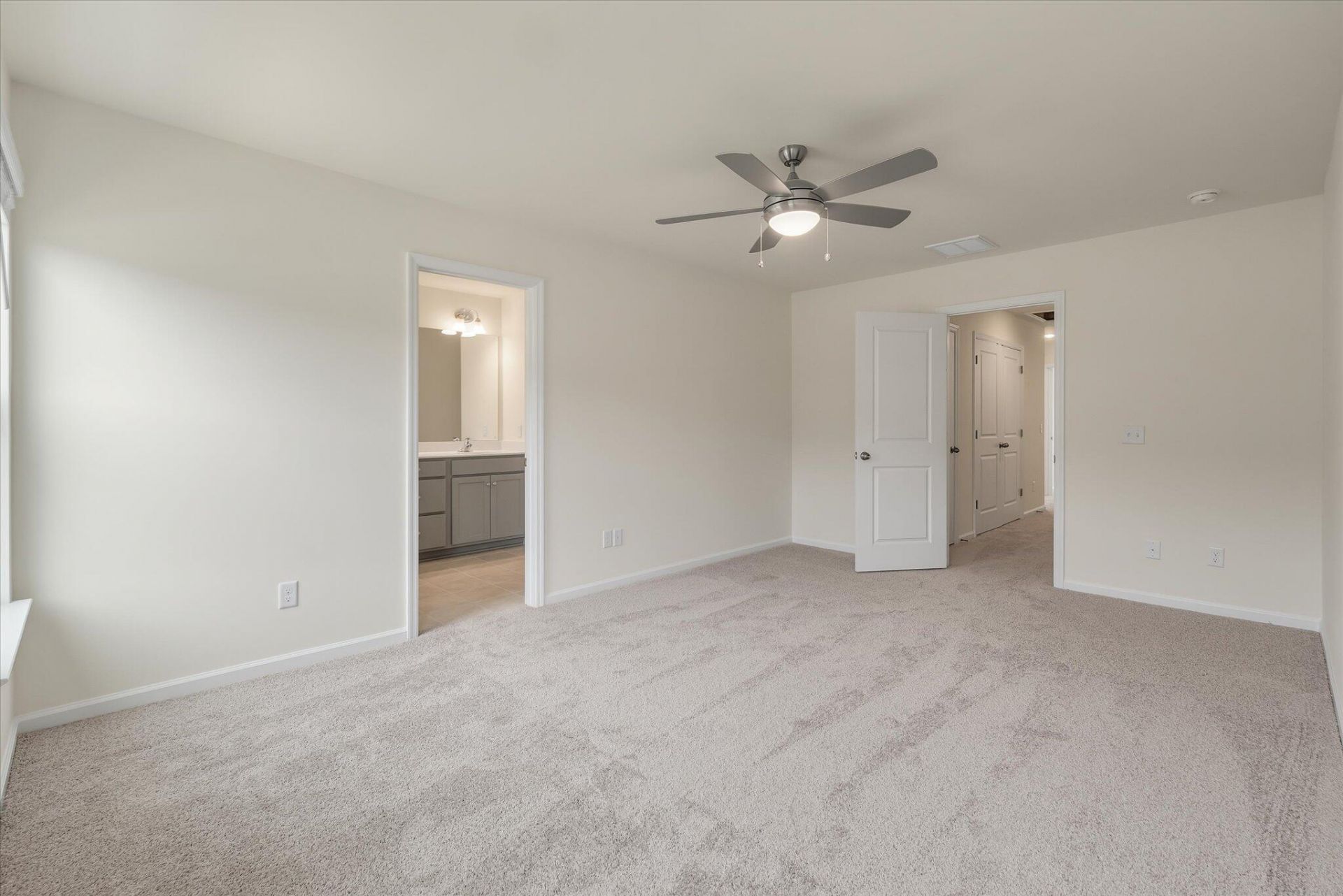 422 Duskywing Drive Photo 15