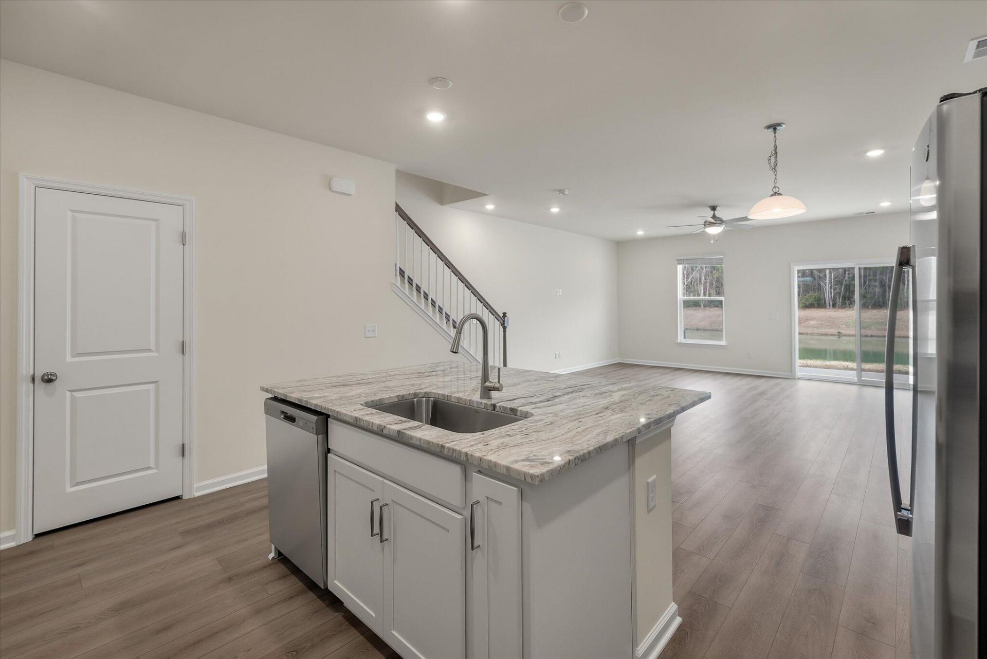 422 Duskywing Drive Photo 7