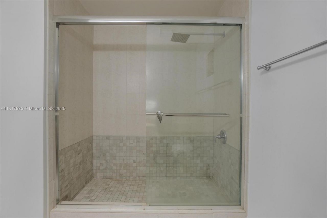 3643 Estepona Ave, Unit B28-A, Doral, FL 33178 Photo