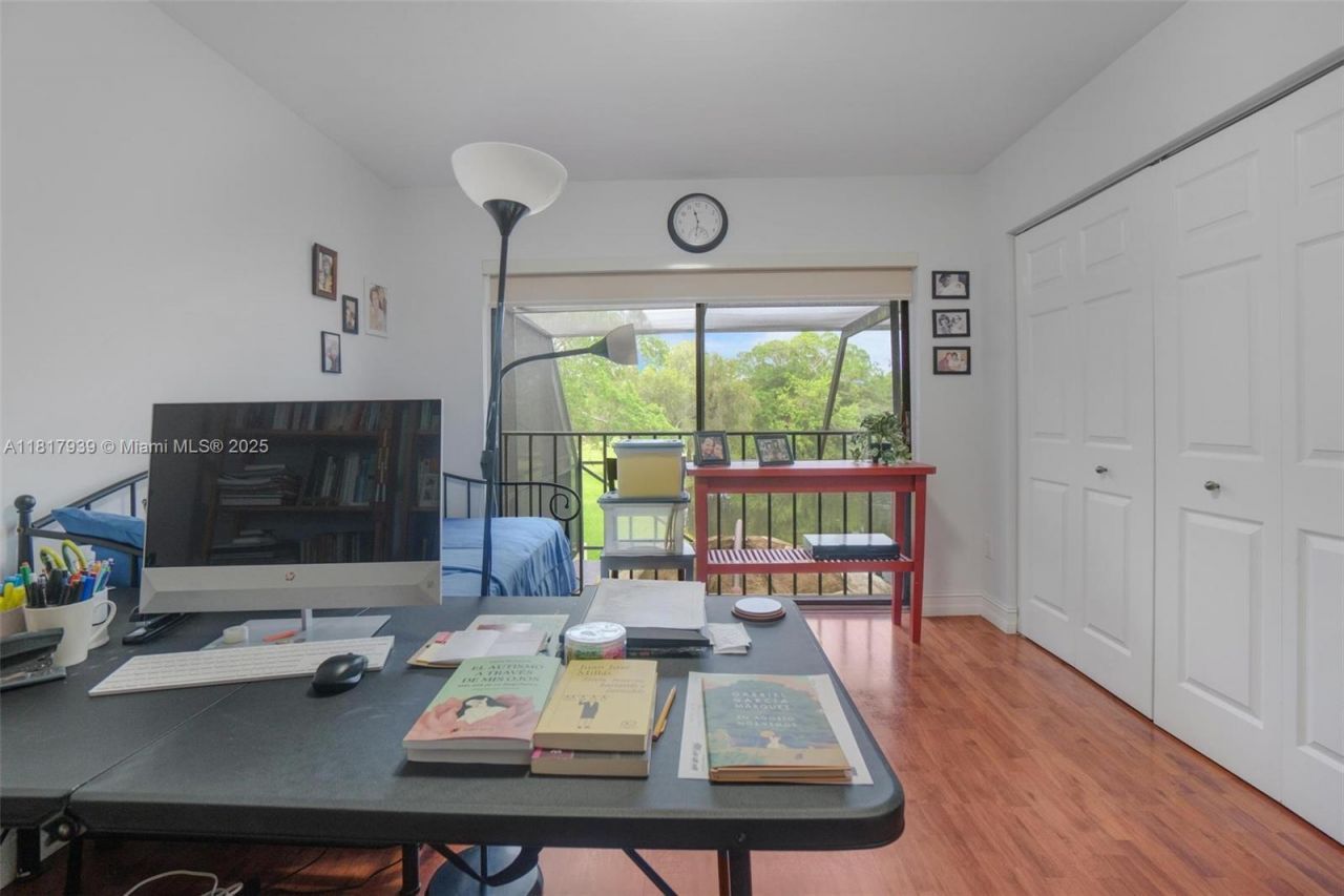 3643 Estepona Ave, Unit B28-A, Doral, FL 33178 Photo