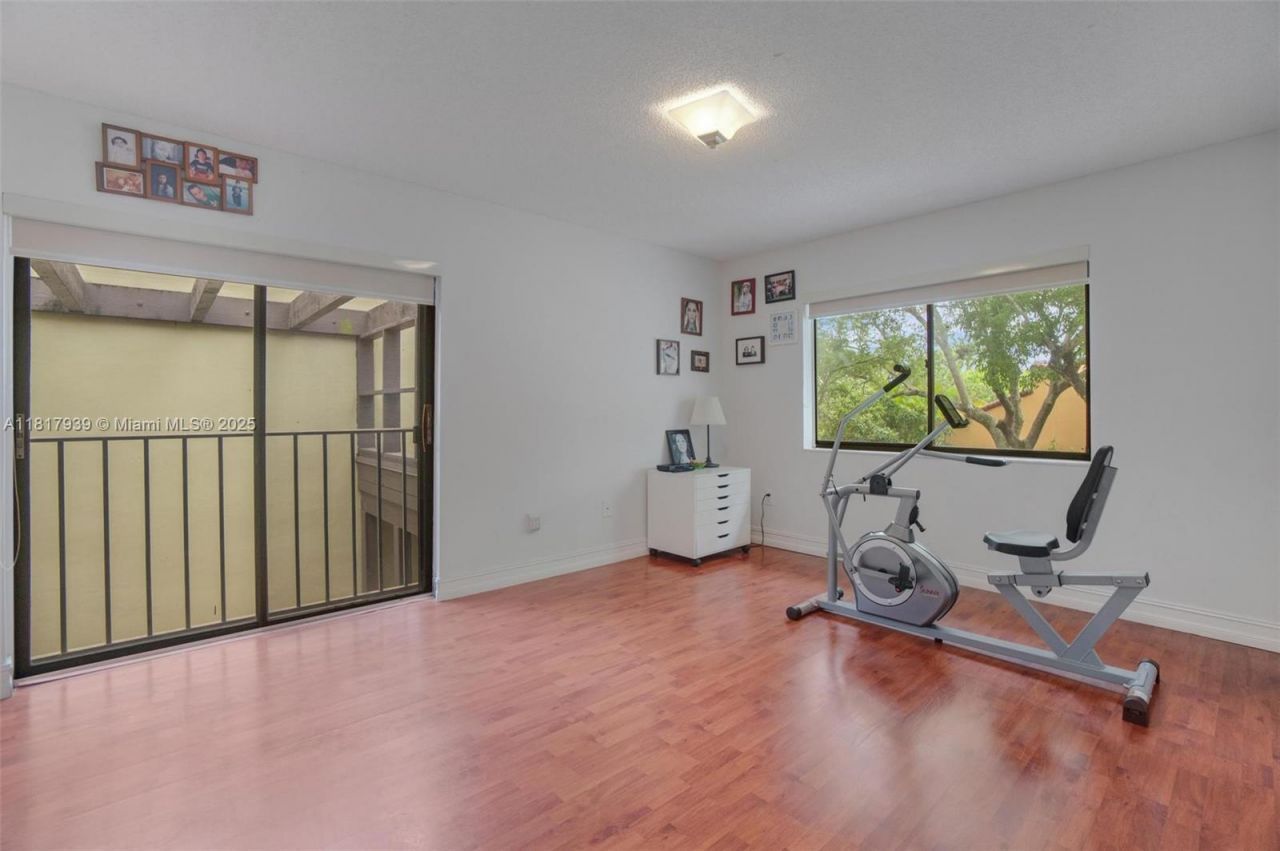 3643 Estepona Ave, Unit B28-A, Doral, FL 33178 Photo