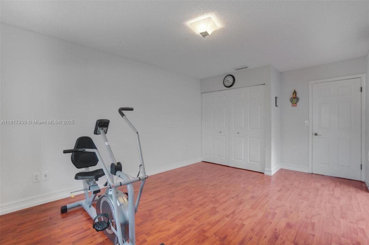 3643 Estepona Ave, Unit B28-A, Doral, FL 33178 Photo