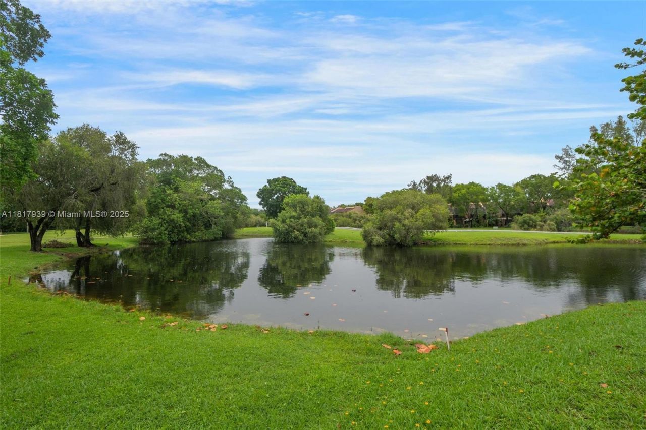 3643 Estepona Ave, Unit B28-A, Doral, FL 33178 Photo