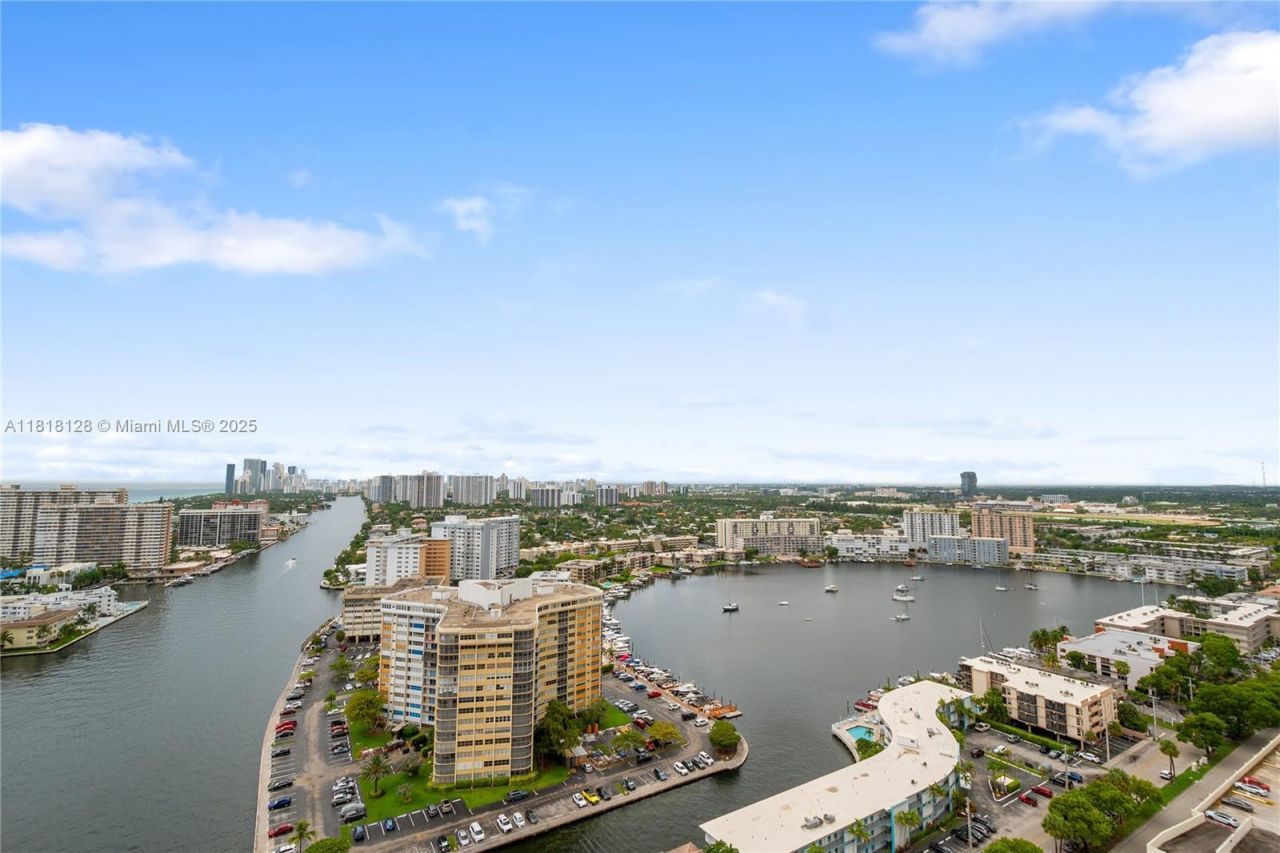 2602 E Hallandale Beach Blvd, Unit R2805, Hallandale Beach, FL 33009 Photo