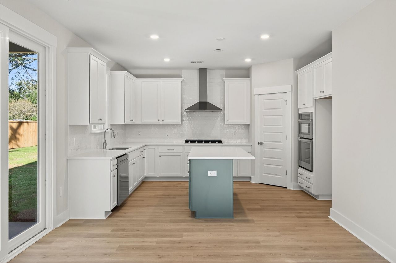 8621 Connor Court Photo 12