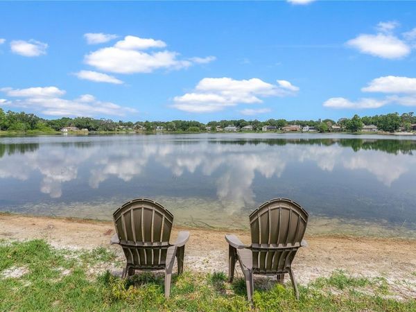 1451 OSCEOLA AVENUE, TAVARES, FL 32778