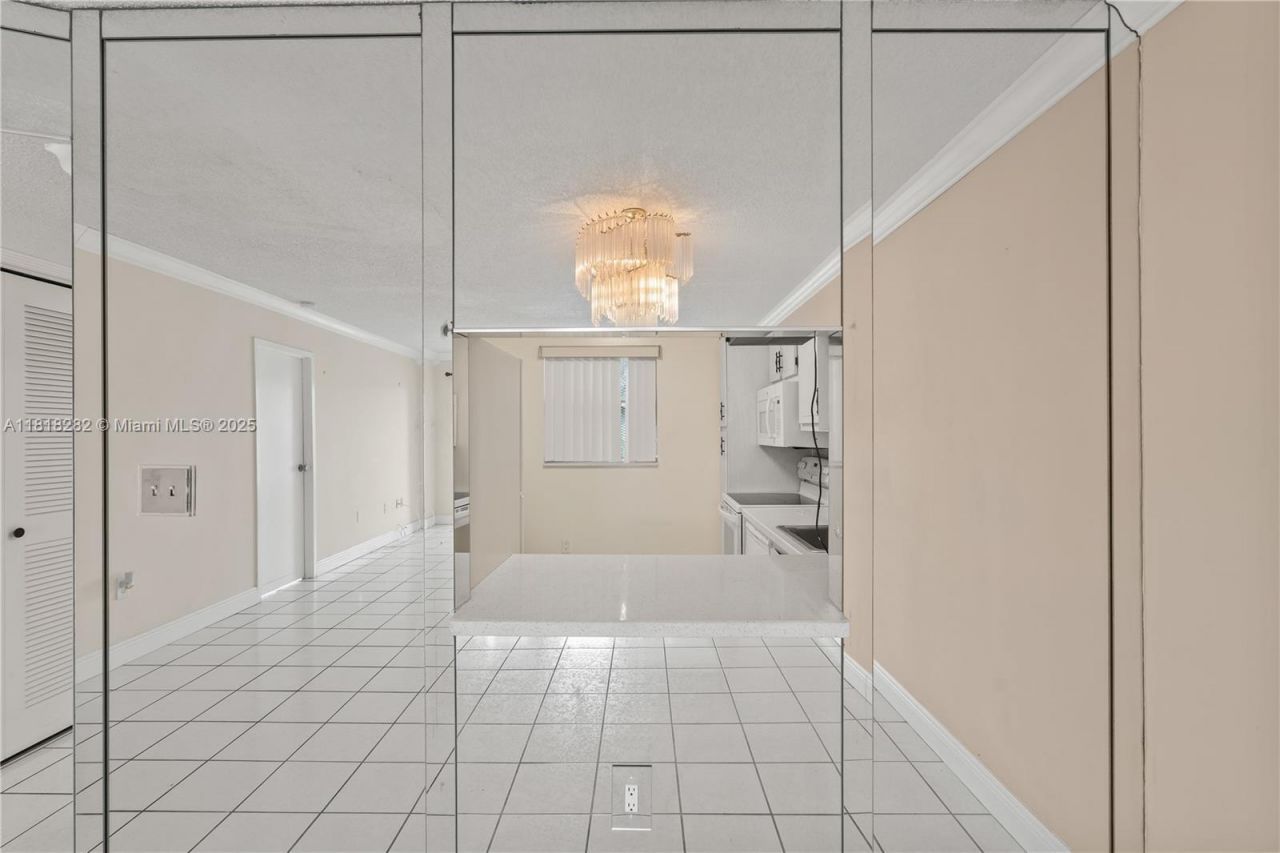 8350 Sands Point Blvd, Unit E309, Tamarac, FL 33321 Photo