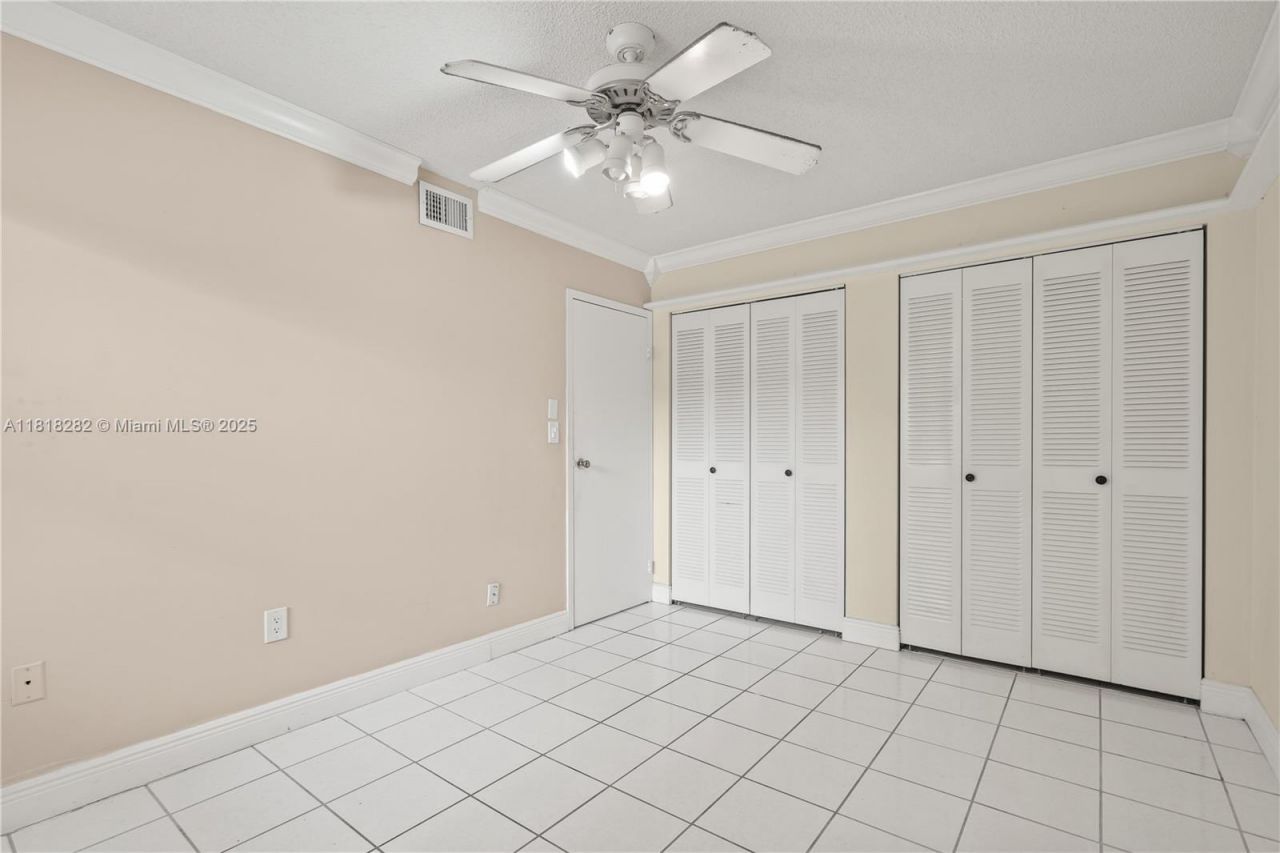 8350 Sands Point Blvd, Unit E309, Tamarac, FL 33321 Photo