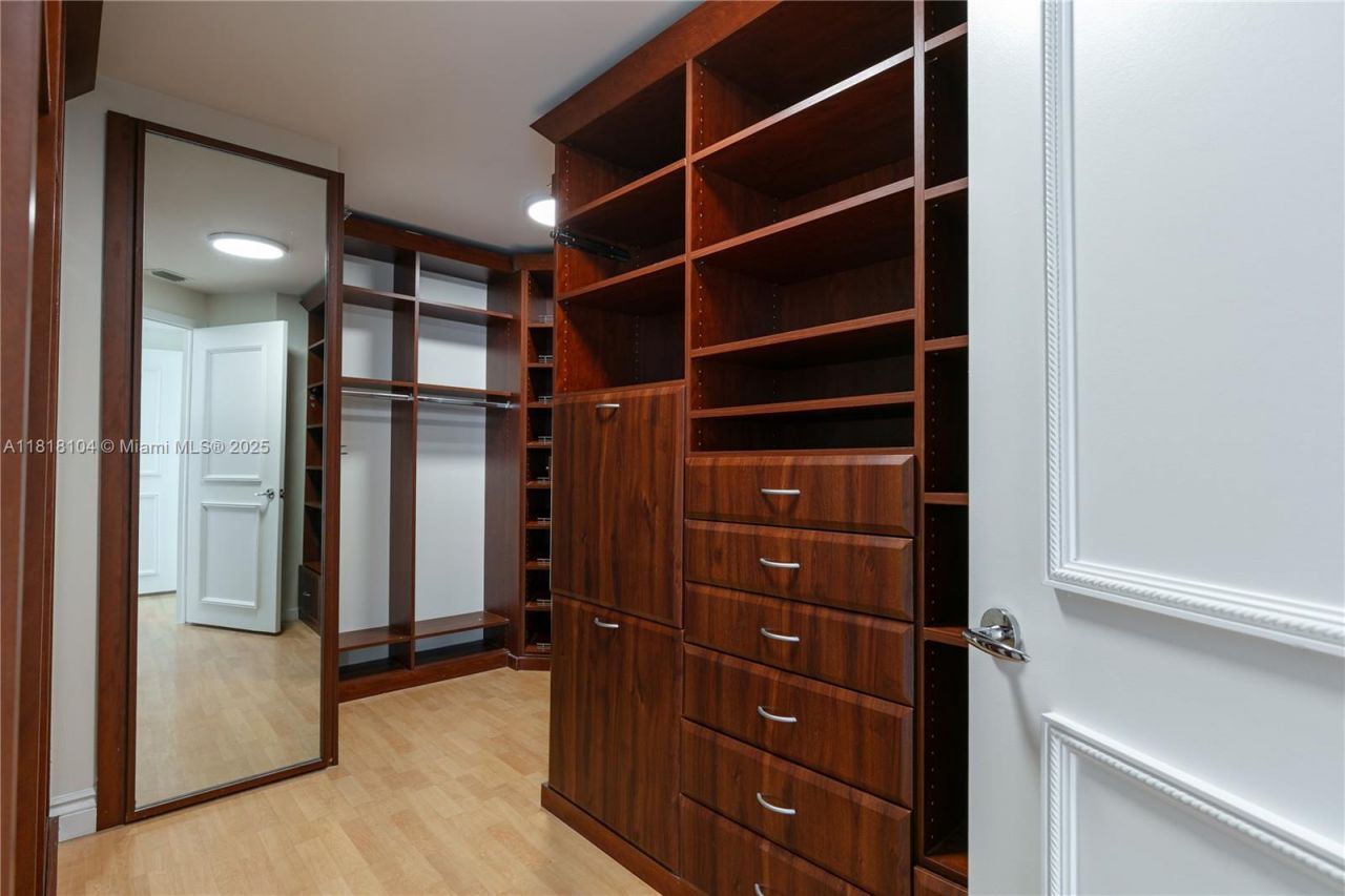 21150 Point Place, Unit LPH 2902, Aventura, FL 33180 Photo