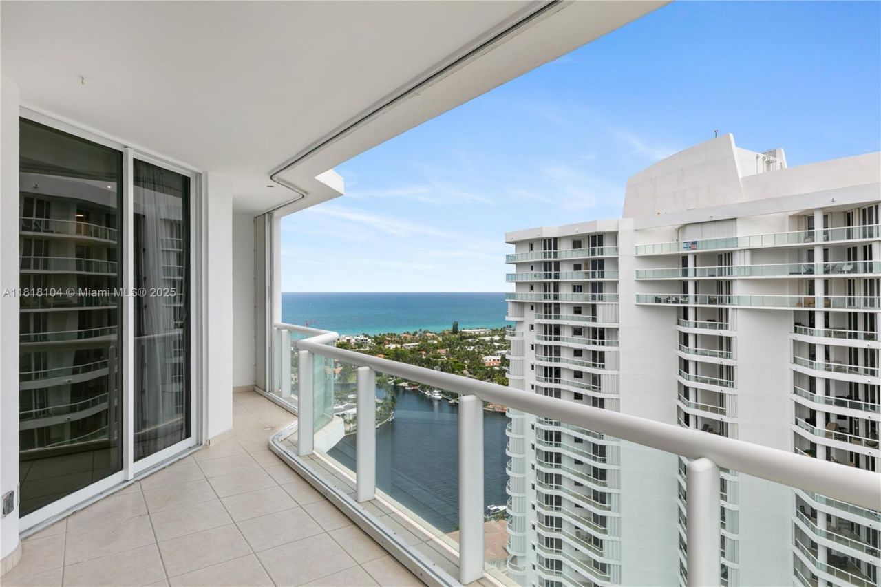 21150 Point Place, Unit LPH 2902, Aventura, FL 33180 Photo