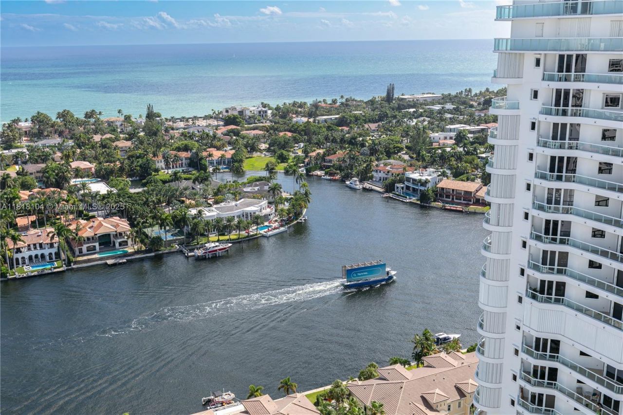 21150 Point Place, Unit LPH 2902, Aventura, FL 33180 Photo