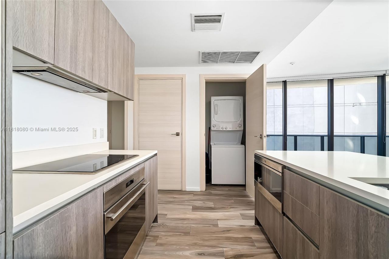 801 S Miami Ave, Unit 3704, Miami, FL 33130 Photo