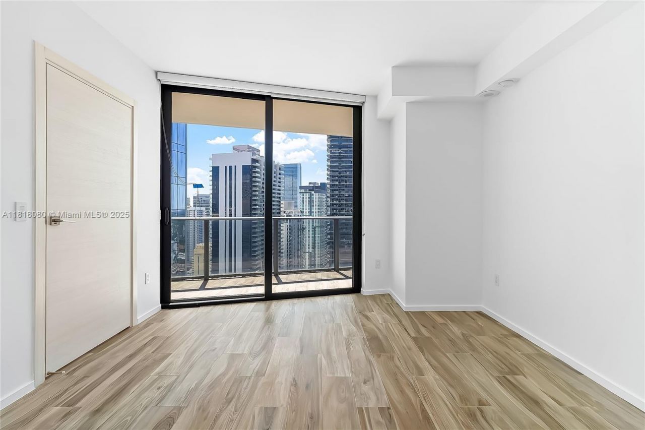 801 S Miami Ave, Unit 3704, Miami, FL 33130 Photo