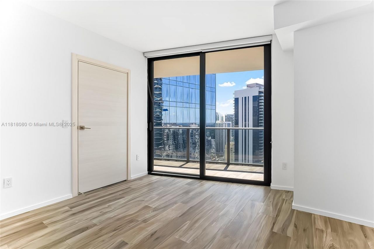 801 S Miami Ave, Unit 3704, Miami, FL 33130 Photo