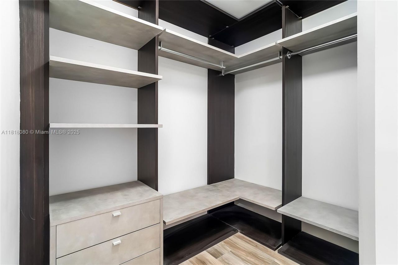 801 S Miami Ave, Unit 3704, Miami, FL 33130 Photo