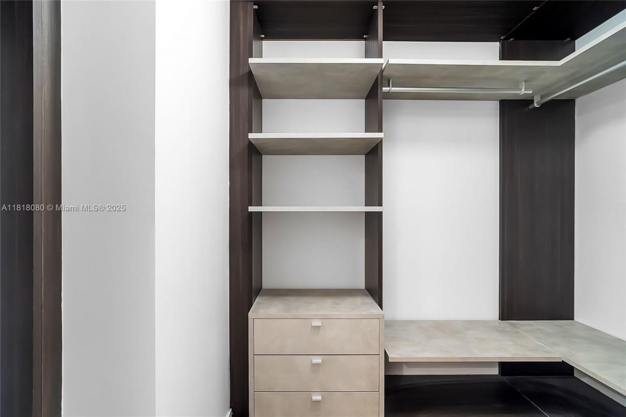 801 S Miami Ave, Unit 3704, Miami, FL 33130 Photo