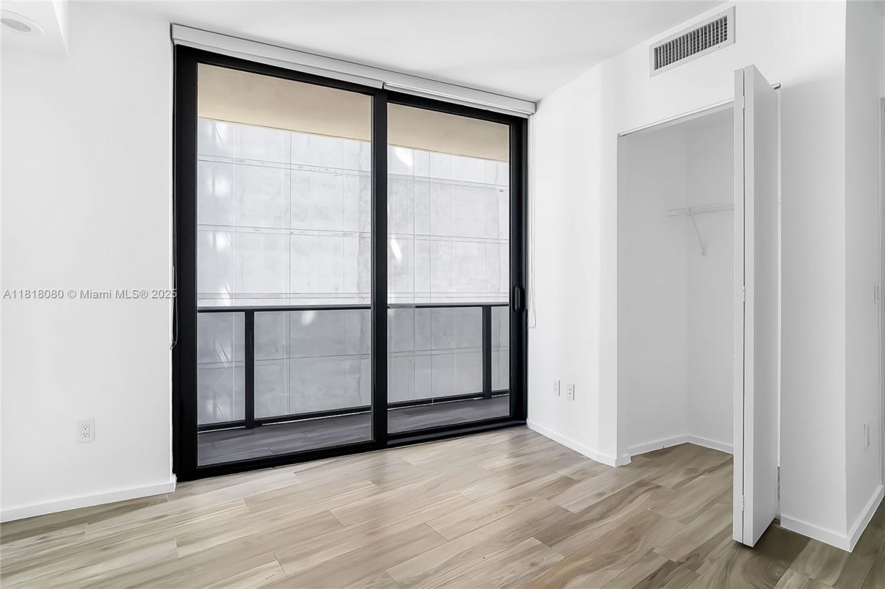 801 S Miami Ave, Unit 3704, Miami, FL 33130 Photo