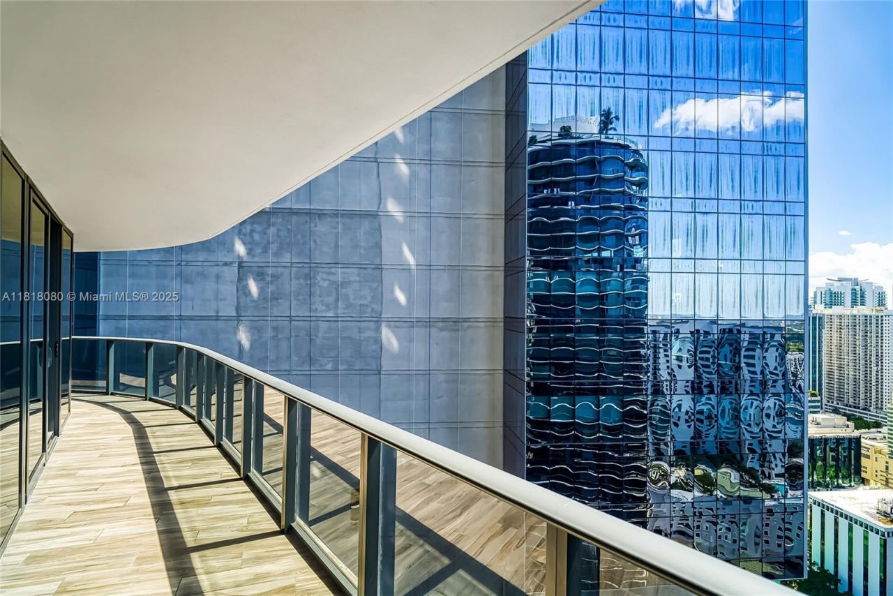 801 S Miami Ave, Unit 3704, Miami, FL 33130 Photo