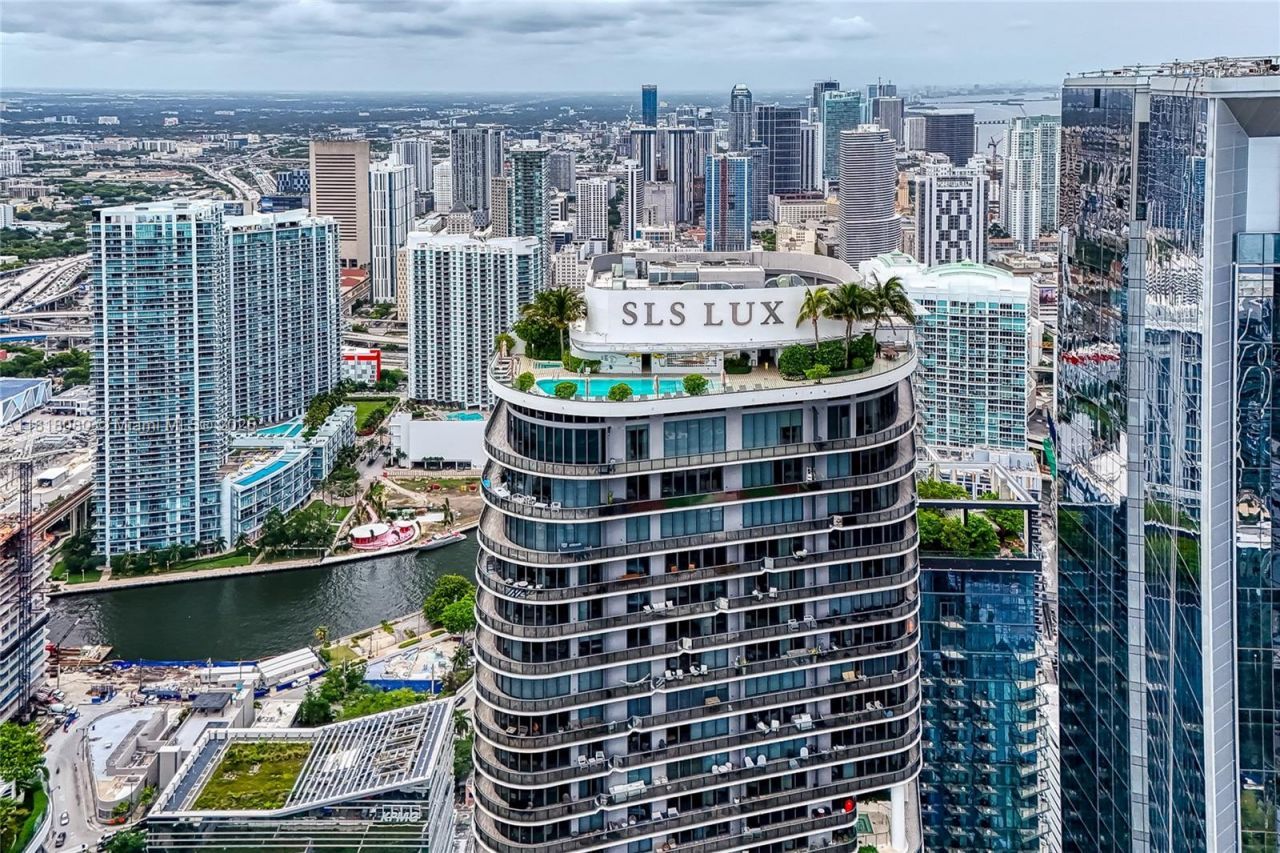 801 S Miami Ave, Unit 3704, Miami, FL 33130 Photo