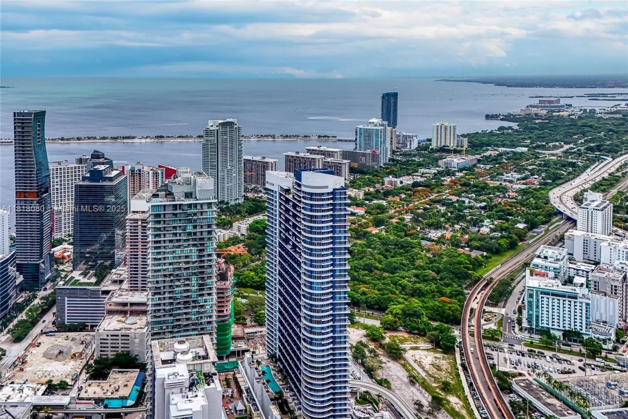 801 S Miami Ave, Unit 3704, Miami, FL 33130 Photo