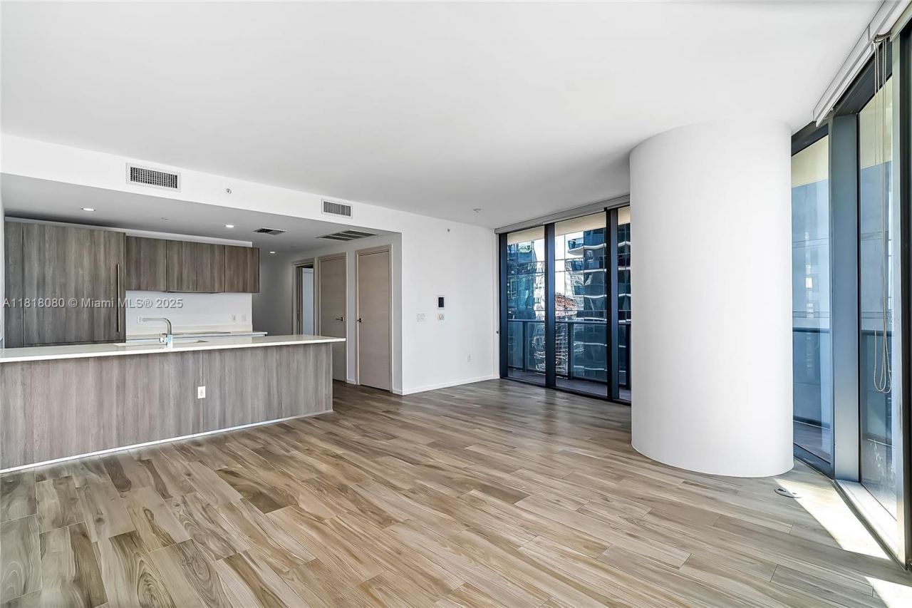 801 S Miami Ave, Unit 3704, Miami, FL 33130 Photo