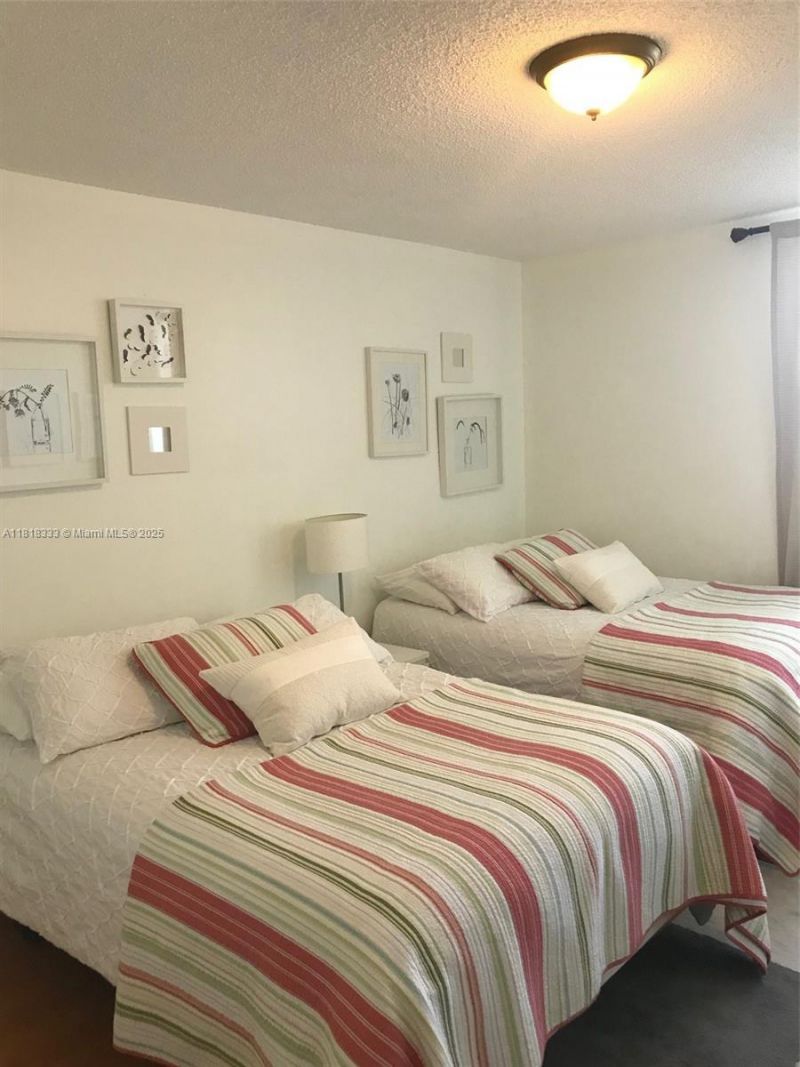 19801 E Country Club Dr, Unit 4-603, Aventura, FL 33180 Photo