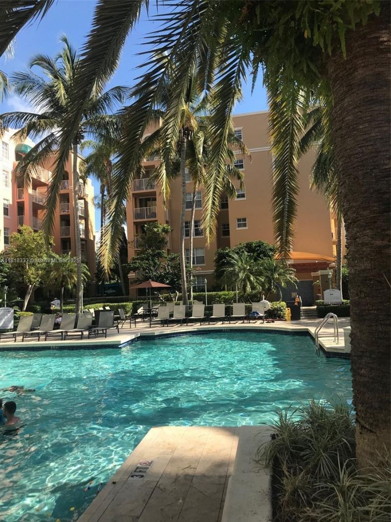 19801 E Country Club Dr, Unit 4-603, Aventura, FL 33180 Photo