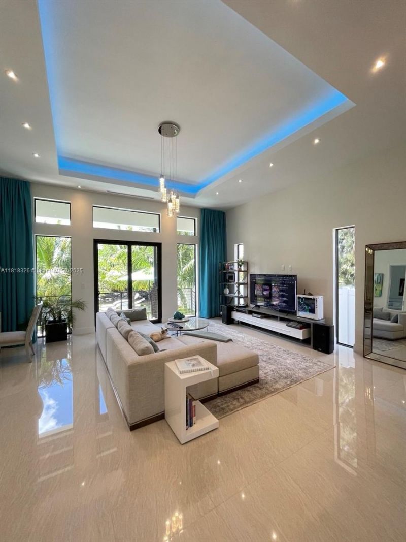 1951 SW 28th Ave, Fort Lauderdale, FL 33312 Photo