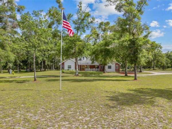 1827 SW SHILOH STREET, FORT WHITE, FL 32038