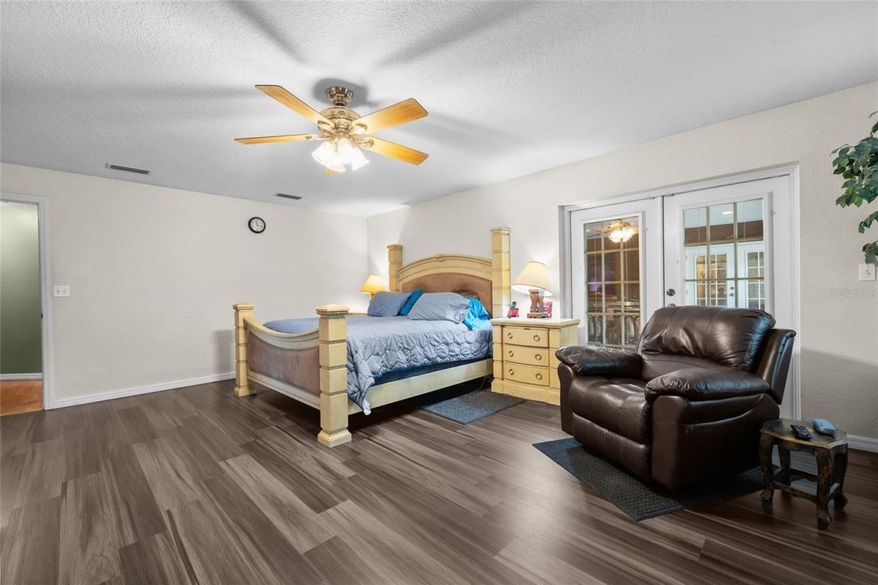 1827 SW Shiloh Street, Fort White, FL 32038 Photo