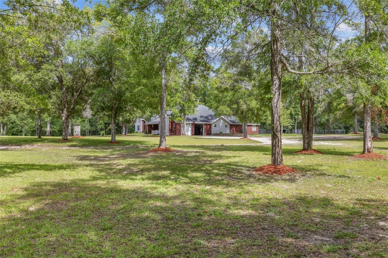 1827 SW Shiloh Street, Fort White, FL 32038 Photo