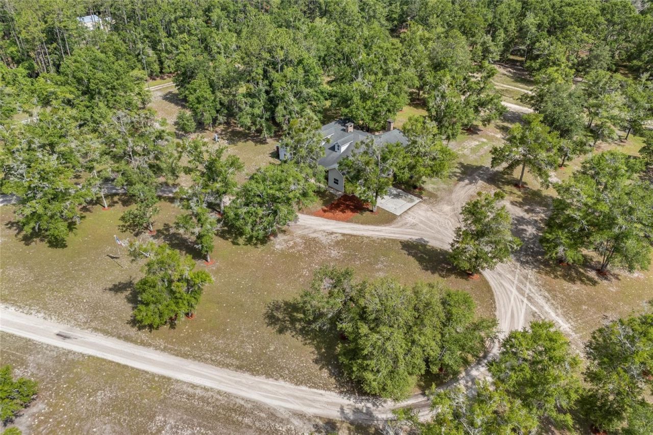 1827 SW Shiloh Street, Fort White, FL 32038 Photo