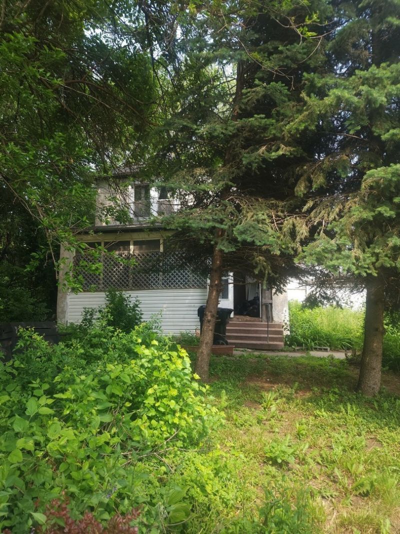 9745 S Beverly Street, Chicago, IL 60643 Main Photo