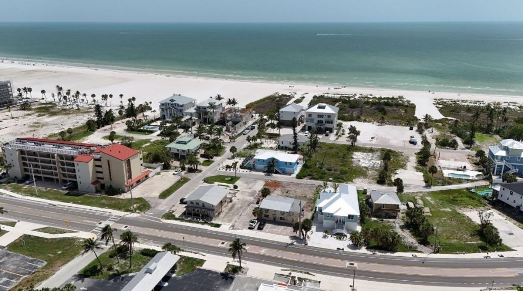 6081 Shelby Lane, Fort Myers Beach, FL 33931 Photo