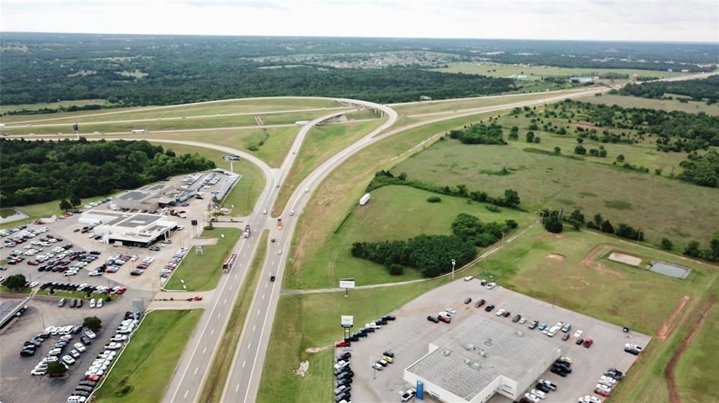 5301 SW Division Street, Guthrie, OK 73044 Main Photo